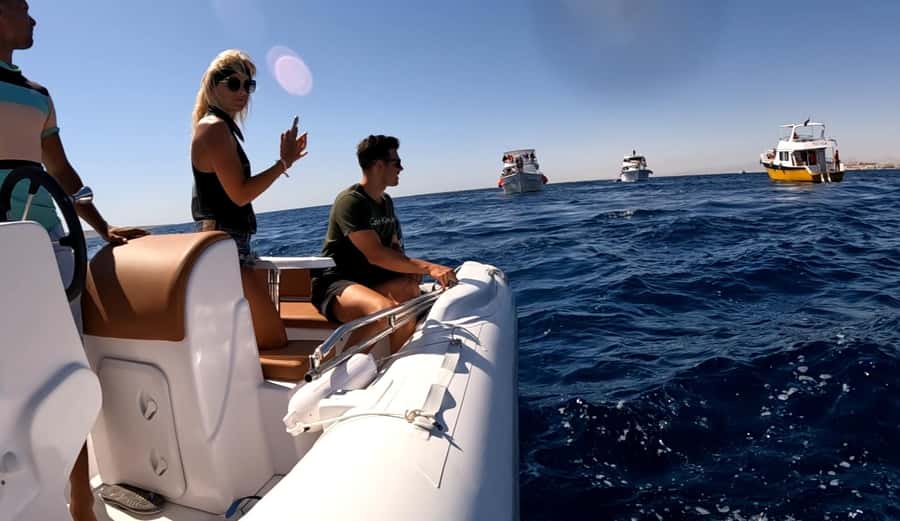Hurghada: 3-Island Speedboat, Dolphin Watching & Snorkeling - Abu Monkar sandbank, the day’s most unusual stop