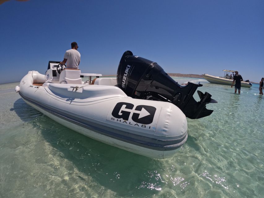 Hurghada: 4 Island Hopping Tour Dolphin, Snorkeling & Lunch - The optional five-minute parasail flight
