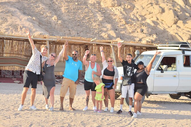 Hurghada: 4x4 Jeep Safari, Starwatching, Camel Ride & Dinner - Barbecue dinner as darkness arrives