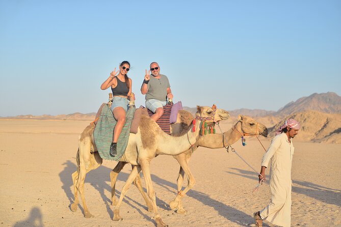 Hurghada: 4x4 Jeep Safari, Starwatching, Camel Ride & Dinner - Who will enjoy this evening most