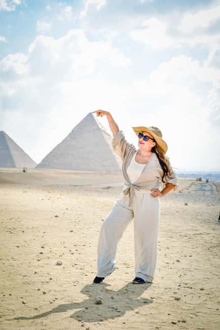 Hurghada: Cairo Pyramids, Sphinx & Egyptian Museum Day Trip - Egyptian Museum: Tutankhamun and 120,000 Objects