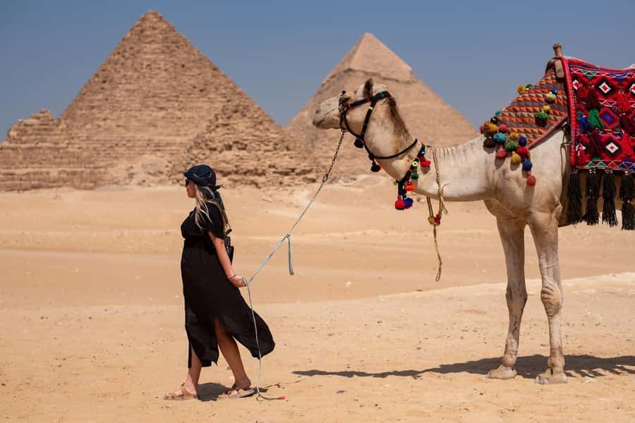 Hurghada: Cairo Pyramids, Sphinx, Museum & Bazaar Day Tour - Is $87 good value for this Cairo day trip?