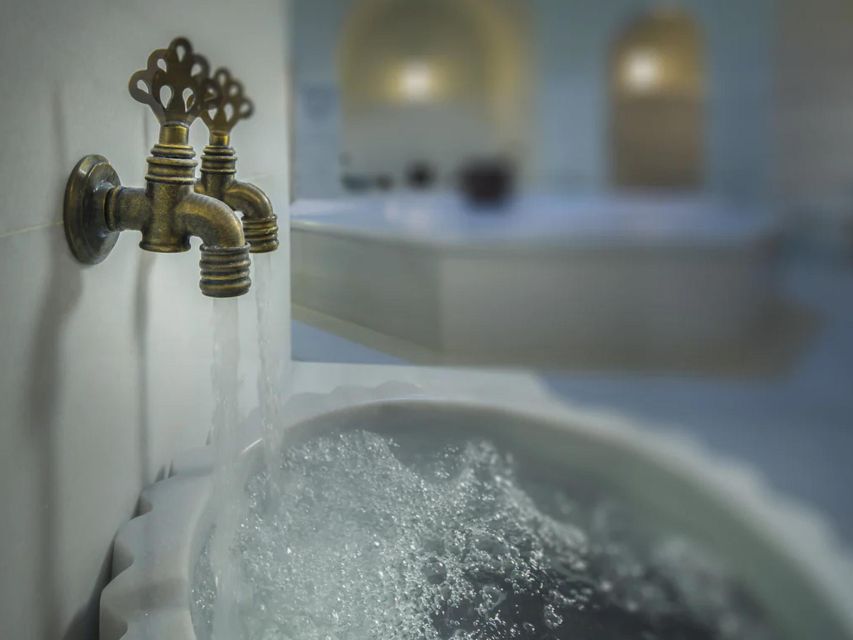 Hurghada: Cleopatra Plus Spa, Massage, Shared Tour - The 10-minute clay mask and quiet pause