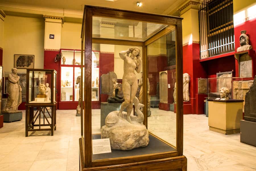 Hurghada Day Trip to Giza Pyramids, Sphinx, Museum and lunch - Key points before you book