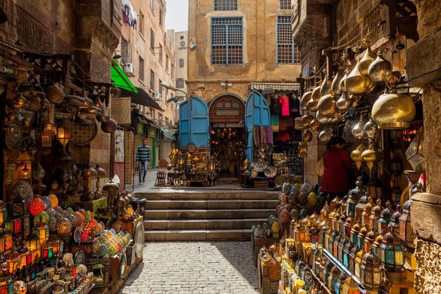 Hurghada Day Trip to Giza Pyramids, Sphinx, Museum and lunch - Who should book this Cairo day trip?