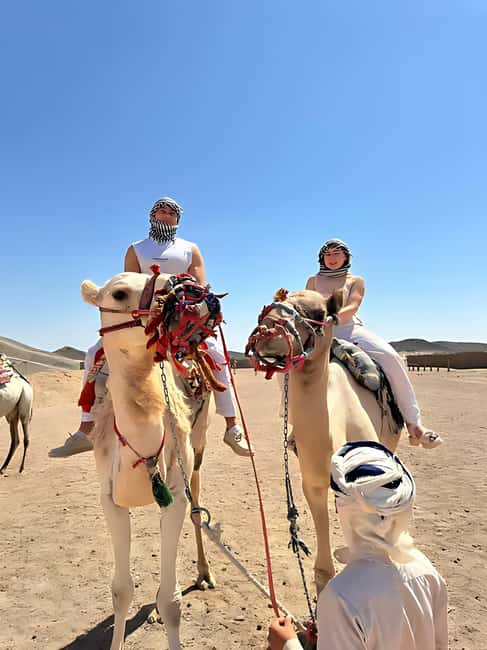 Hurghada: Desert Quad Bike and Buggy Adventure with Transfer - Dinner, dancing, and desert night skies