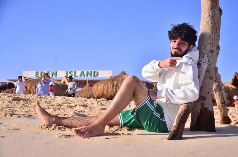 Hurghada: Eden Island Day Trip with Water Sports and Lunch - Banana boats, tubing, and family fun