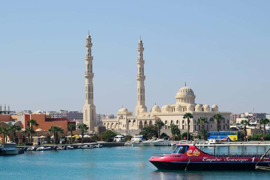 Hurghada: Empire Submarine Boat Trip with Snorkel and Drinks - A practical packing list for the Red Sea