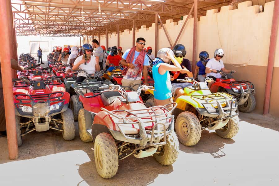 Hurghada: Full-Day Quad & Camel Ride, Stargazing, & Dinner - Dinner, Tanura dancing, and belly dancing