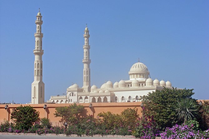 Hurghada: Guided City Highlights Tour with Shopping Stops - El Dahar bazars and the shopping stops