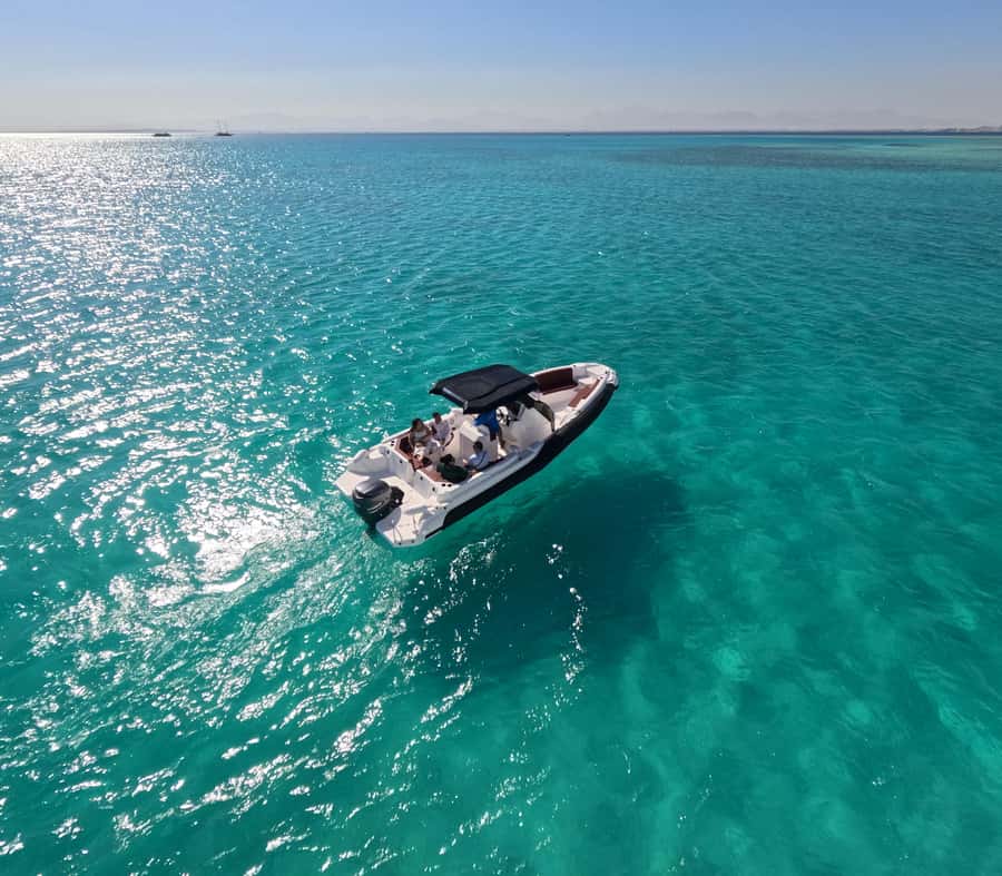 Hurghada: High-Speed Sea Taxi Tour to Orange Bay or Magawish - What the $33 price really gets you