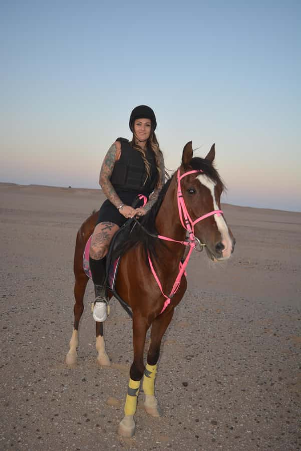Hurghada: Horse Ride, BBQ Dinner, and Stargazing - The return jeep ride and total time