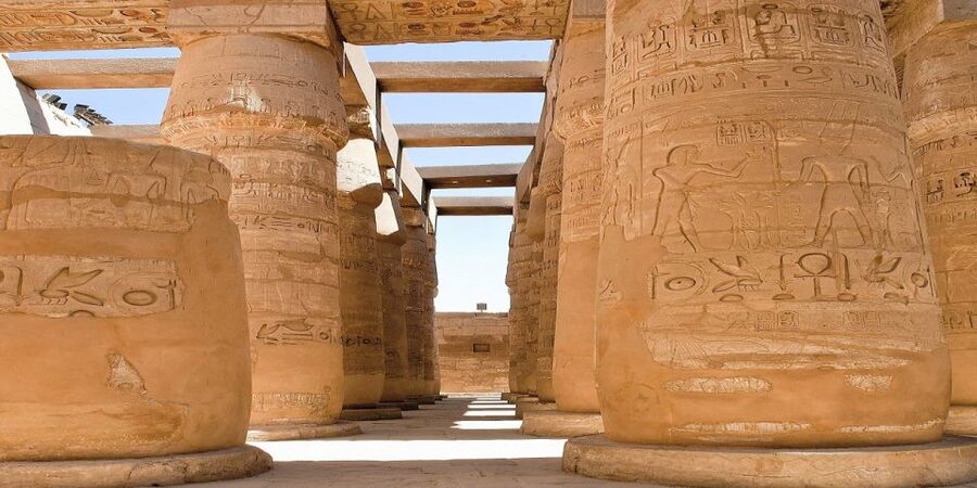 Hurghada: Luxor Hot Air Balloon Ride and Day Tour With Meals - A felucca ride that slows the day down