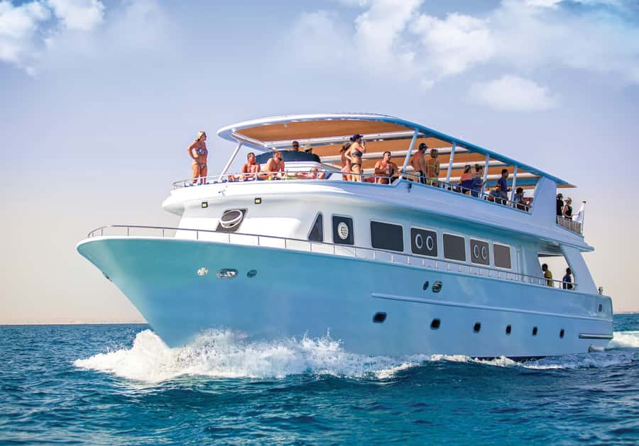 Hurghada: Luxury Orange Bay Cruise with Lunch and Pickup - Key points to know before you book