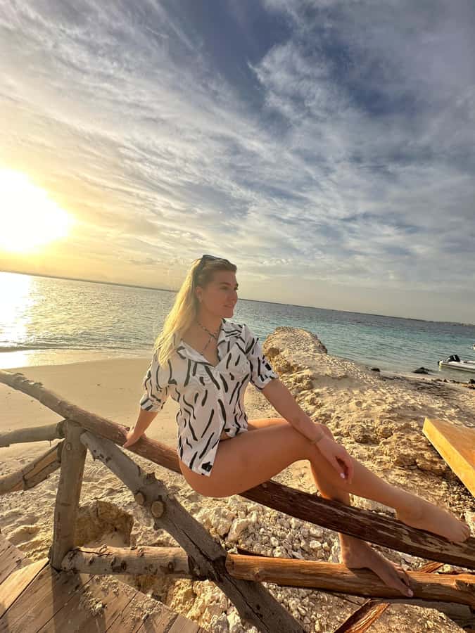 Hurghada: Magawish Island Speedboat W Snorkelling & Lunch - Key points at a glance