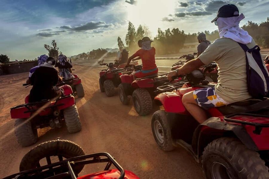 Hurghada: Mega Jeep safari, ATV & Bedouin vibe, and Dinner - Sunset views and the best photo window