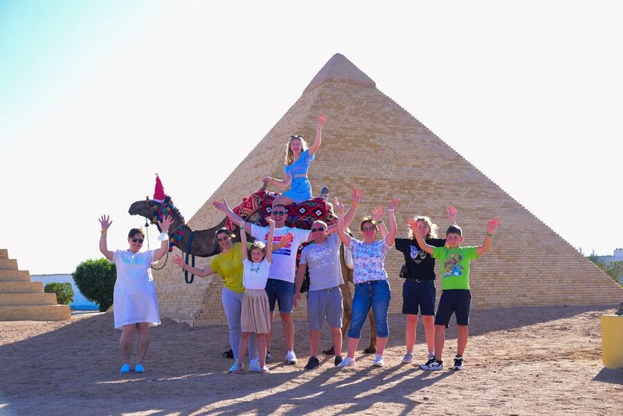 Hurghada: Mini Egypt Park Entry Ticket, Tour, and Transfers - Luxor’s temples without the early start