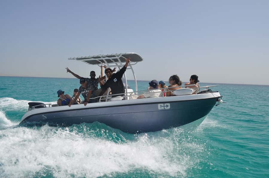 Hurghada: Orange Bay Dolphin Watching, Snorkeling & Lunch - Speedboat views across the Red Sea