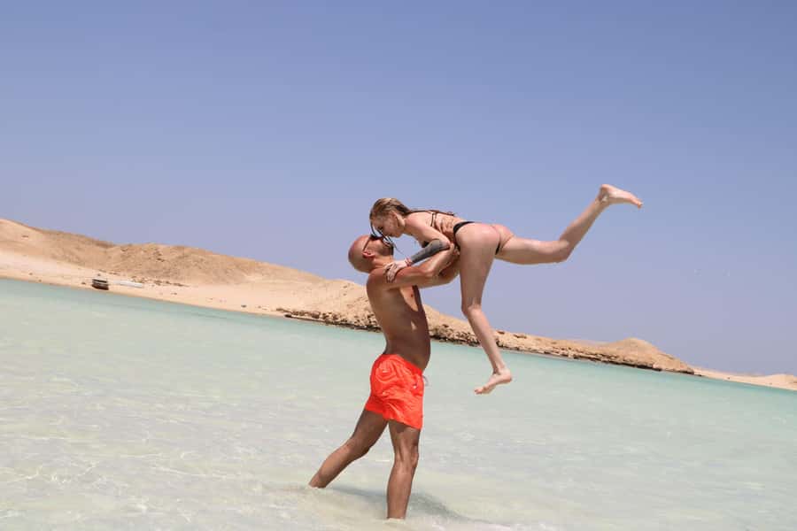 Hurghada: Orange Bay Island with breakfast, lunch & watersports - Transfers from Hurghada and nearby resort areas