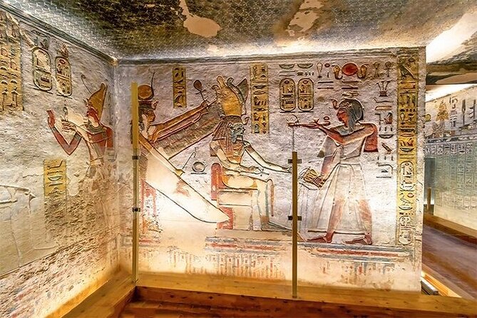 Hurghada: Over Day Tour to Luxor & Balloon Ride & Felucca - Camel ride through village areas