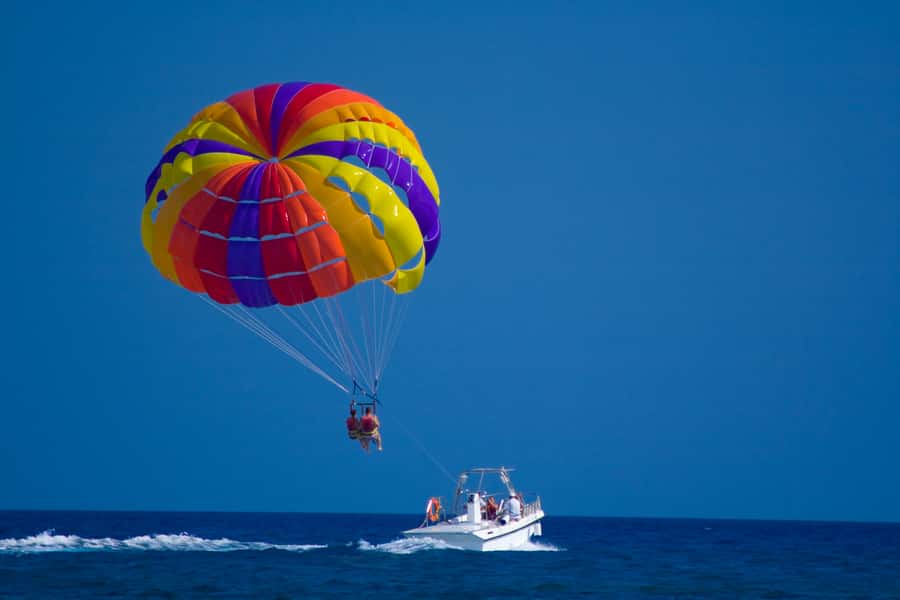 Hurghada: Parasailing Adventure on the Red Sea - What 200 feet feels like over Hurghada