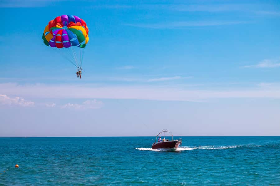 Hurghada: Parasailing Adventure on the Red Sea - Should you book this Hurghada parasailing trip?