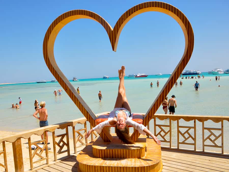Hurghada: Premium Orange Island Cruise with Lunch & Transfer - The boat ride across the Red Sea