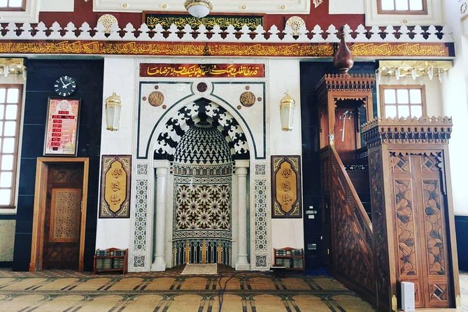 Hurghada Private Guided City Tour with Shopping - El-Mina Mosque and its two minarets