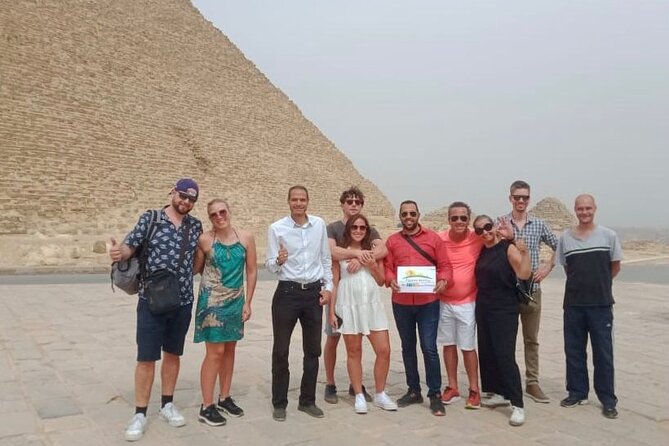 Hurghada Pyramids & Museum Small Group Tour by Van - The Giza Plateau: Three Pyramids and the Sphinx