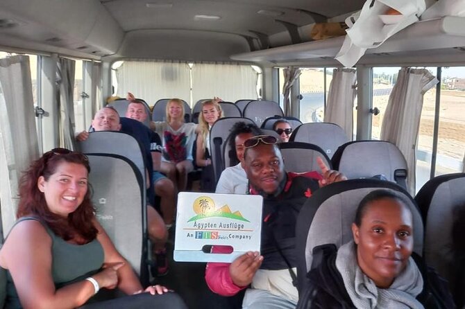 Hurghada Pyramids & Museum Small Group Tour by Van - Guides Make the Biggest Difference