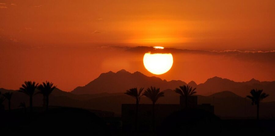 Hurghada: Quad Bike, Sea, Camel, Safari, Stargazing & Dinner - Two hours of quads, with sand, rocks, and Red Sea views