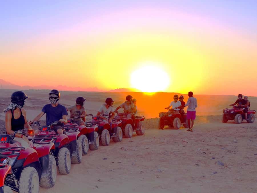 Hurghada: Quad Bike Tour of the Desert and Red Sea - The camel ride: a short cultural extra