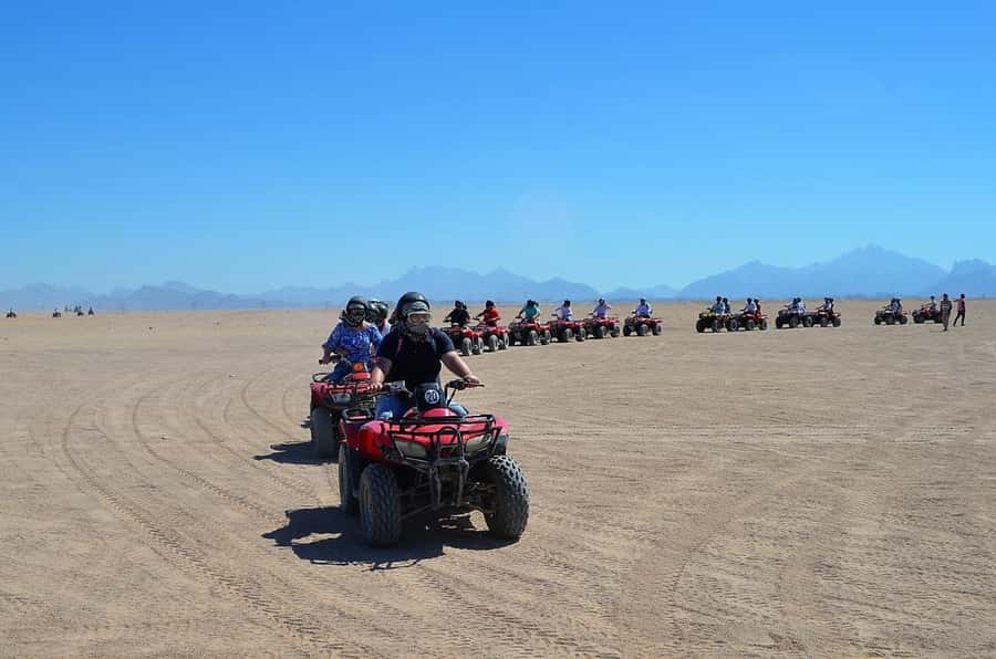 Hurghada: Red Sea Desert Quad Biking Tour & Sand Mountain - The guides are a major part of the value