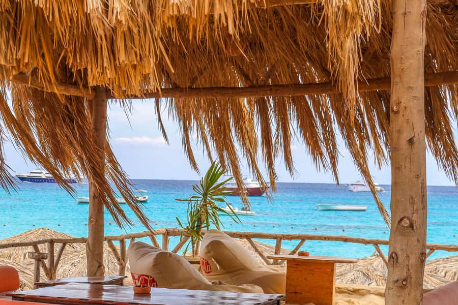 Hurghada: Royal Orange Bay with Massage, Snorkeling & Lunch - A back massage while the boat is underway
