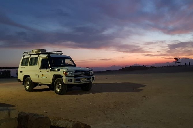 Hurghada: Star Watching Desert Adventure by Jeep with Dinner - Camels, Bedouin tea, and a working camp