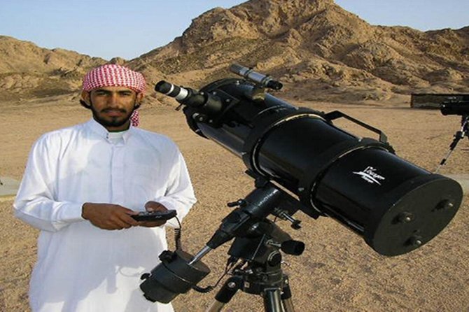 Hurghada: Star Watching Desert Adventure by Jeep with Dinner - Guides, drivers, and group atmosphere