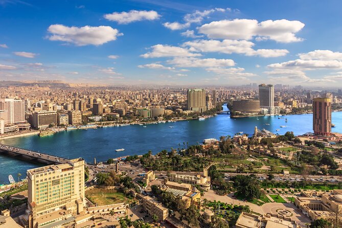 Hurghada to Cairo Giza Pyramids day trip by minivan small group - Two hours among the Egyptian Museum treasures