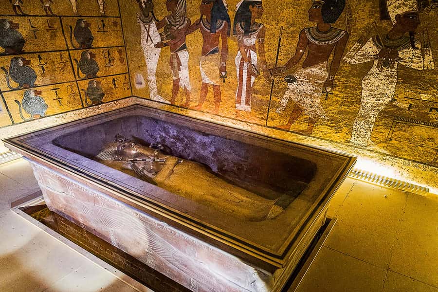 Hurghada: Valley of Kings Hatshepsut & Karnak Luxor Day Trip - Karnak Temple: the day’s biggest monument