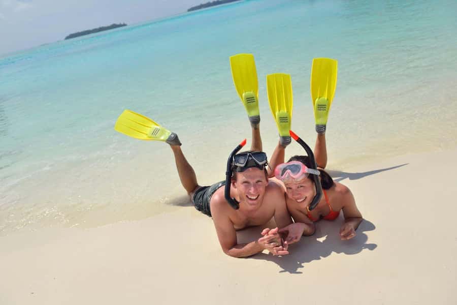 Hurghada: Yacht Trip Dolphin Watching W Lunch & Multi Option - Small yacht or private boat?
