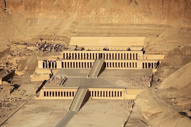Inclusive Day Tour to Valley of the Kings Hatshepsut and Memnon - Heat, walking, and the pace