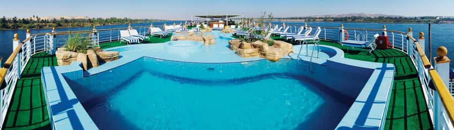 Luxor: 4 Days Nile Cruise with Guided Tours & Abu Simbel - Day 4: the High Dam and Philae Temple
