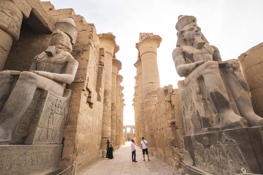 Luxor: East and/or West Banks Guided Tour with Lunch - The Colossi of Memnon: A Brief but Useful Stop