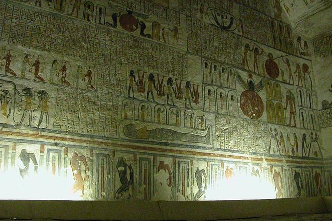 Luxor East & West Bank Private Full Day Tour - Karnak Temple: two hours among colossal columns