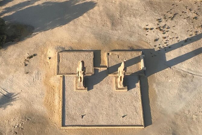 Luxor: Hot Air Balloon Ride before Sunrise - Sunrise over the Nile, fields, and ancient temples