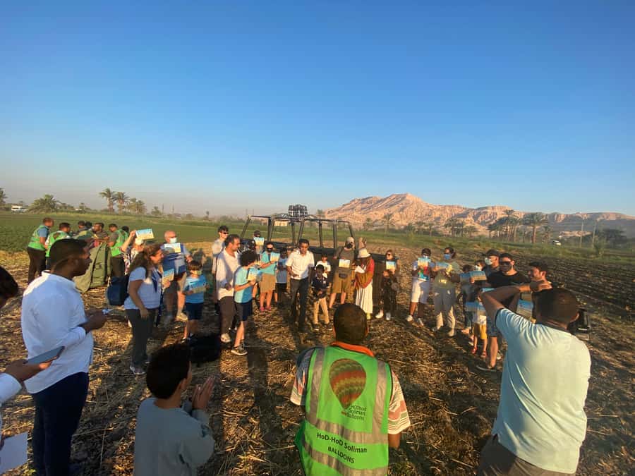 Luxor: Hot Air Balloon Ride over the Valley of the Kings - Daily life below the monuments