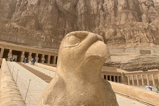 Luxor & Kings’ Valley Private VIP Tour with Pick up - Karnak Temple: two hours among monumental columns