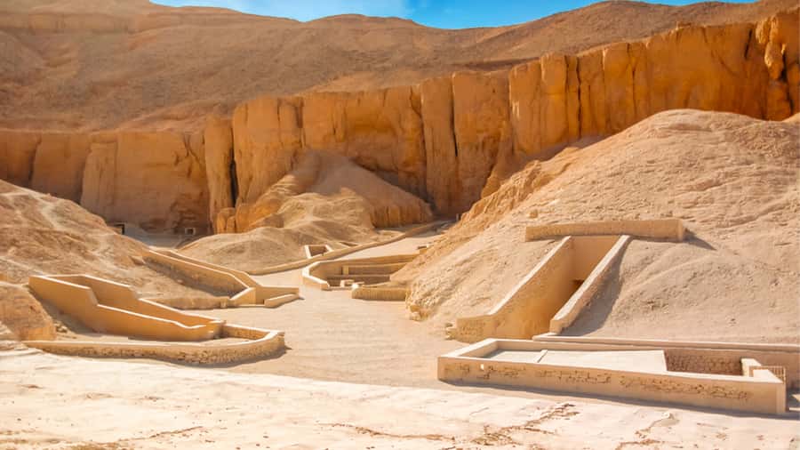 Luxor: Medinet Habu, Deir el-Medina & Valley of Queens Tour - Key points to know before you book