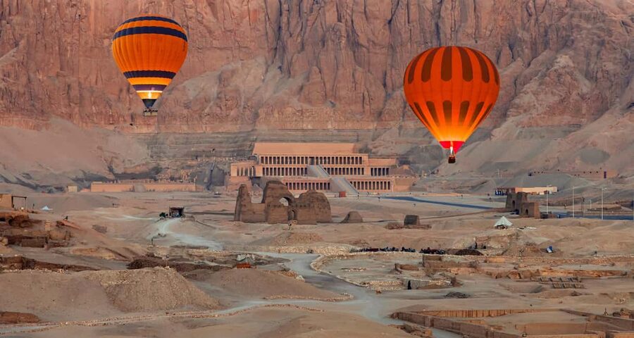 Luxor: Morning Hot Air Balloon Ride - The 5:30 a.m. pickup and Nile crossing