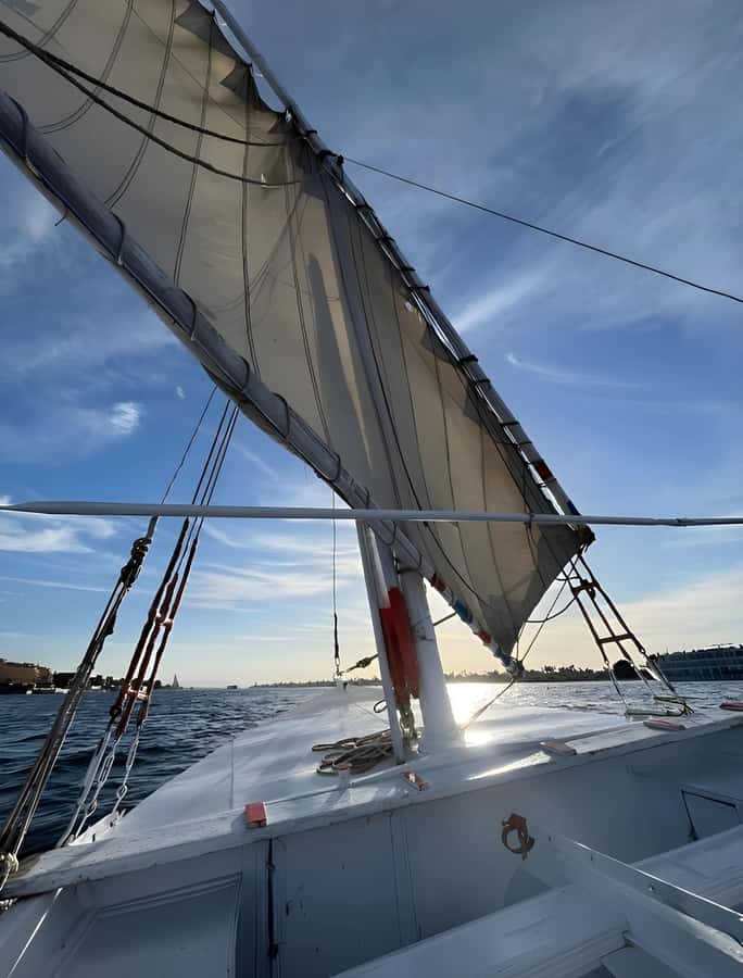 Luxor: Nile River Private Sunset Felucca Ride - Sailing, towing, and the two-hour rhythm