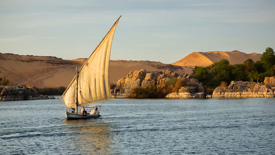 Luxor: Private Felucca Ride with Panoramic Nile Views - Choosing the sunset departure
